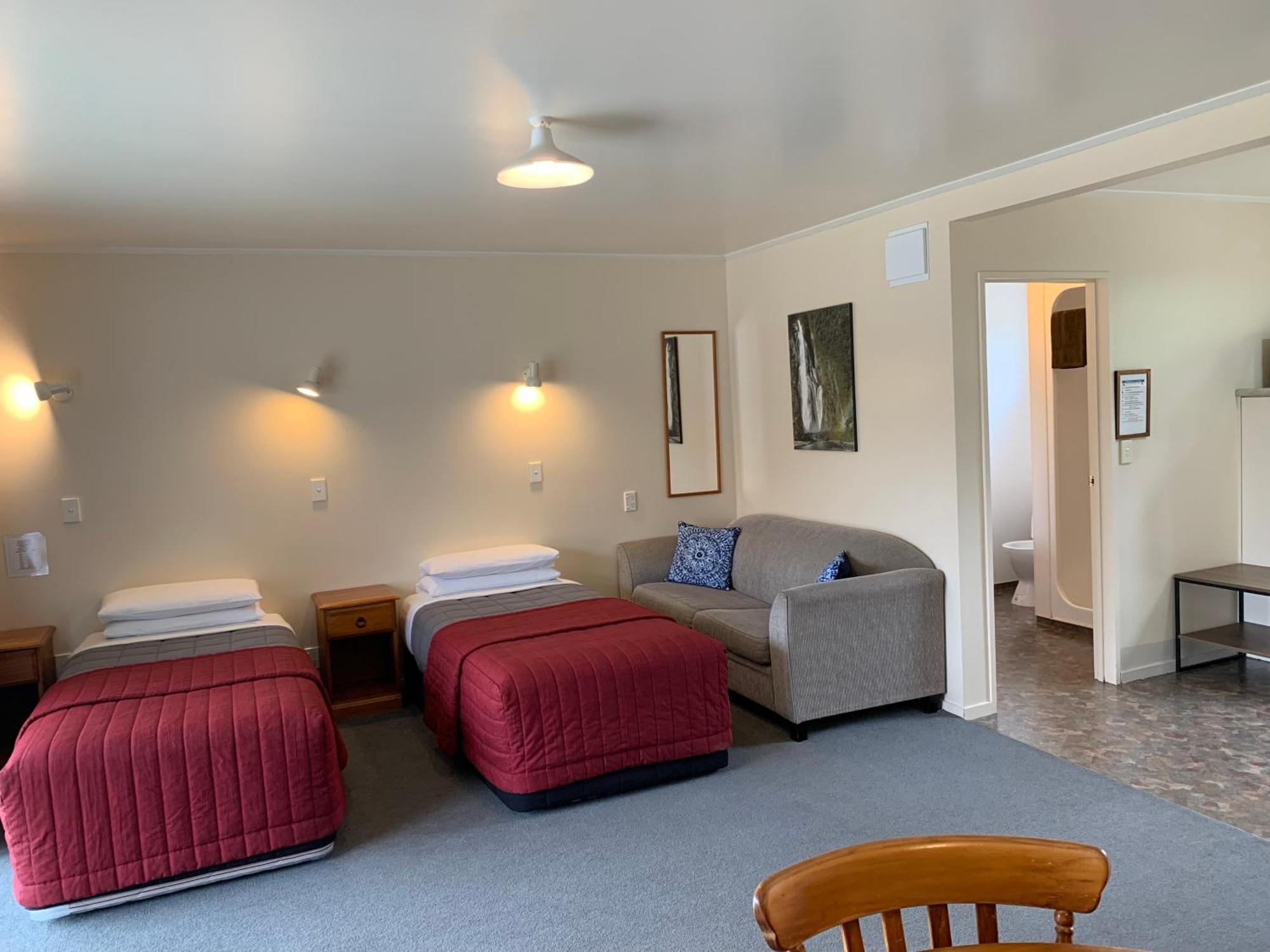 Amber Court Motel Te Anau Εξωτερικό φωτογραφία