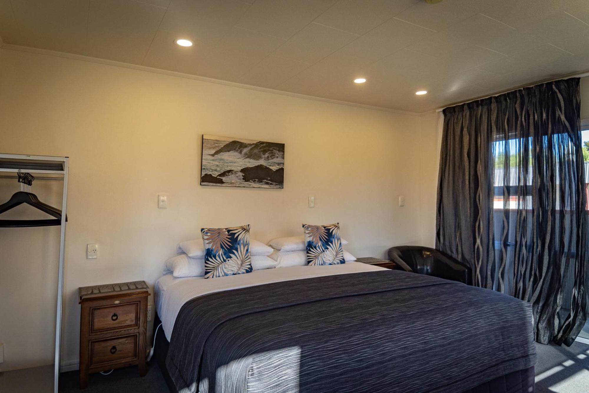 Amber Court Motel Te Anau Εξωτερικό φωτογραφία