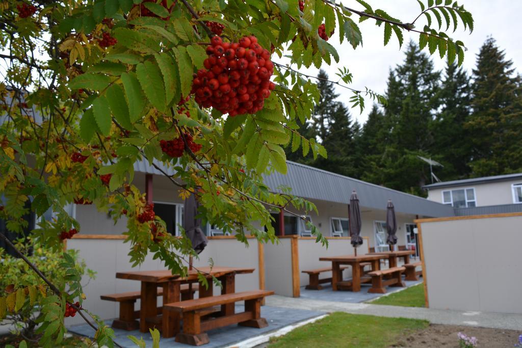 Amber Court Motel Te Anau Εξωτερικό φωτογραφία